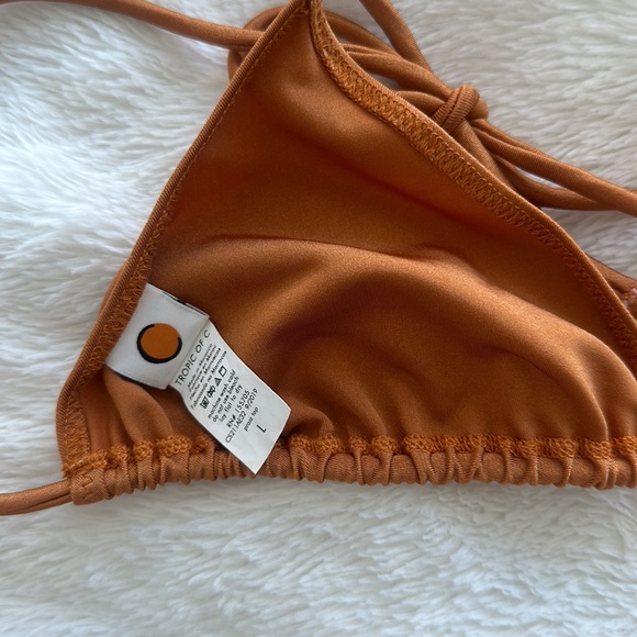 Tropic Of C bikini set ‼️SALE‼️ - Picture 4 of 4